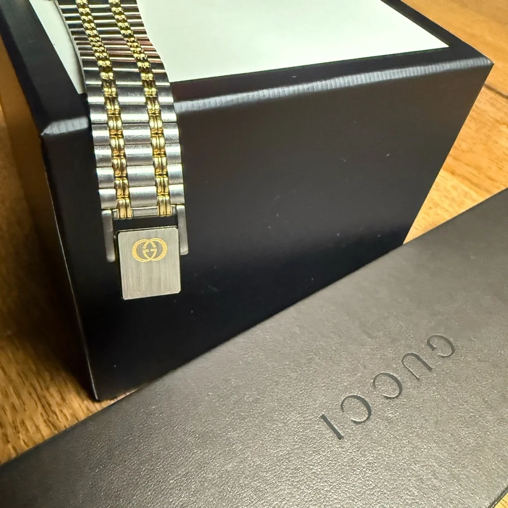 Gucci Vintage Unisex Watch - Picture 11 of 11